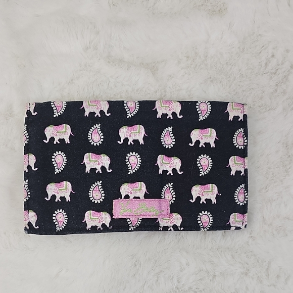 Vera Bradley Checkbook Cover in Breast Cancer Awareness Pink Elephants - Picture 1 of 5